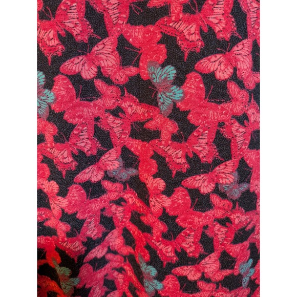 LuLaRoe XL Baseball Tee Shirt Black Red Butterfly Long Sleeve Knit Jersey Casual - Picture 3 of 7